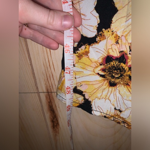 Maurice’s sunflower jumpsuit-small - Picture 5 of 10